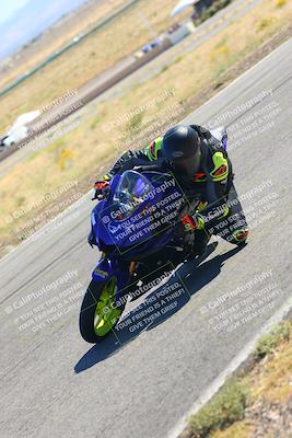 media/Oct-15-2023-TrackXperience (Sun) [[85198ff50b]]/Group 2/session 4 turn 3/